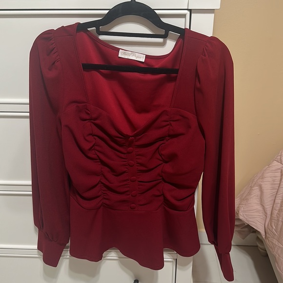 AMAZING CONDITION Red Blouse - Picture 2 of 6